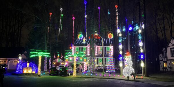 Pennsauken Holiday Home Decorating Contest