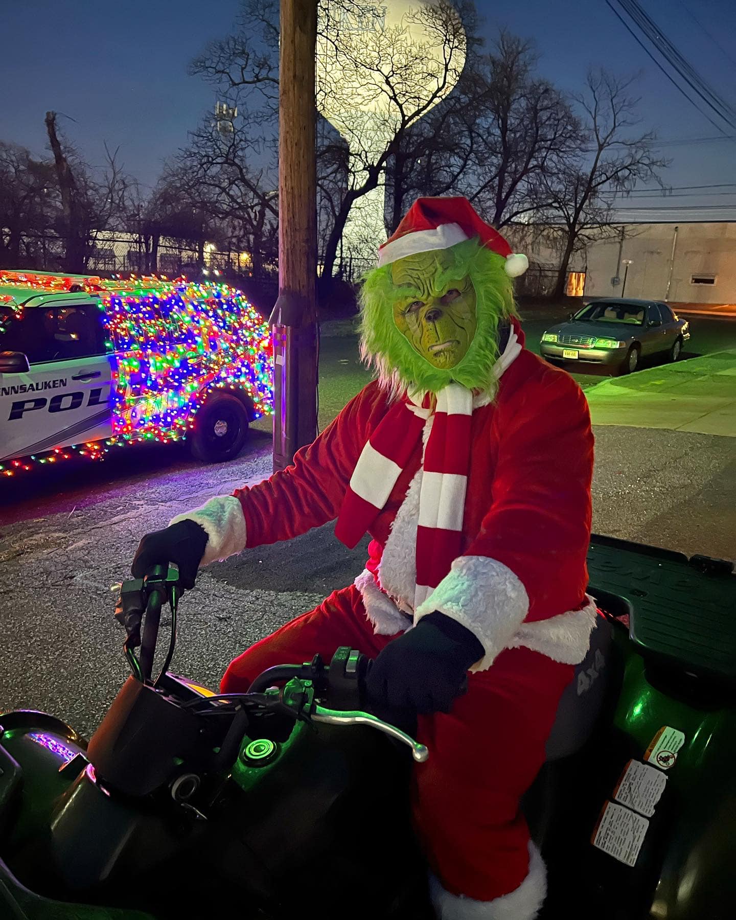 Pennsauken Police Chasing Down the Grinch